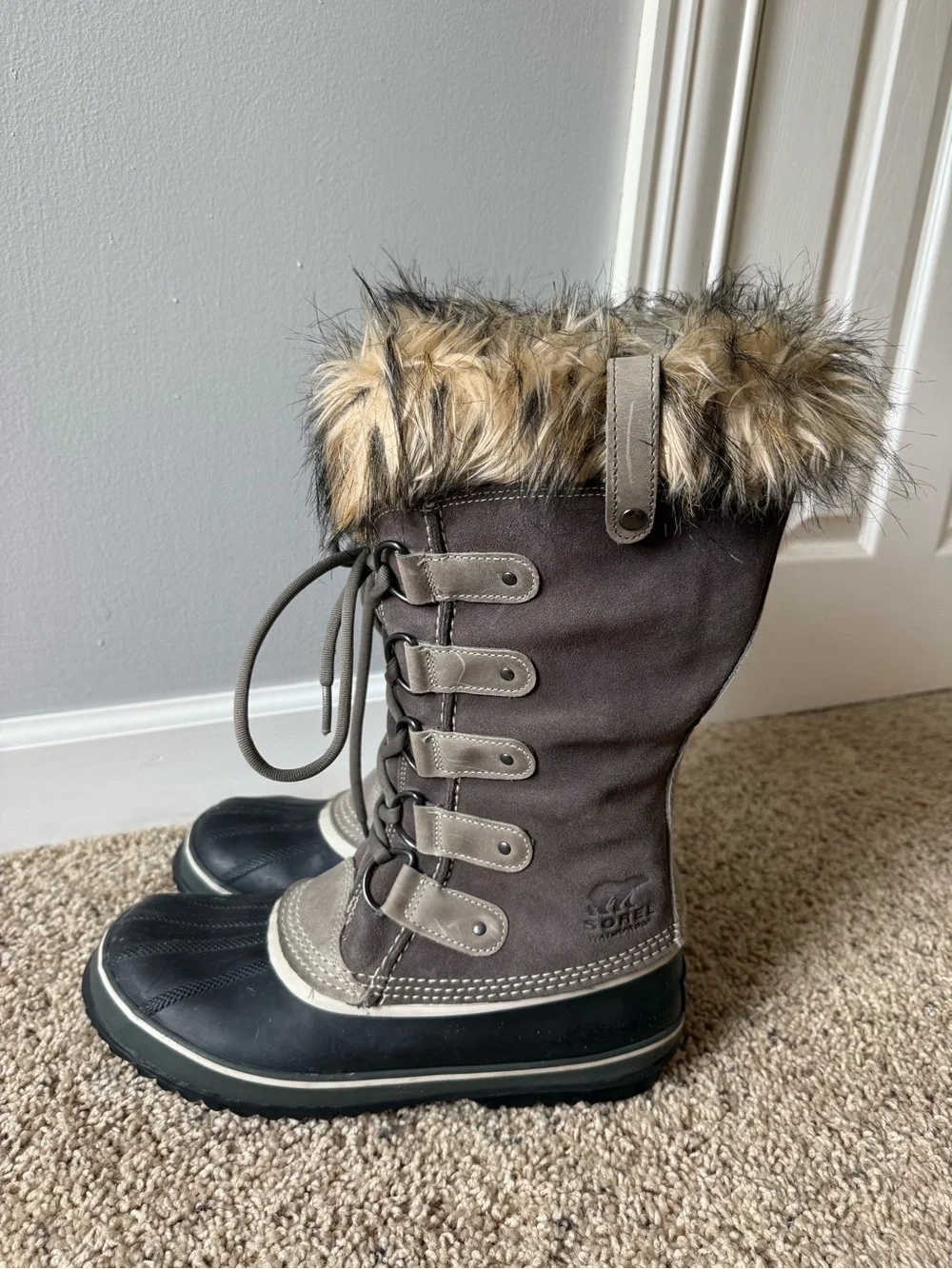 Women's Sorel Waterproof Winter Lace-Up Boots